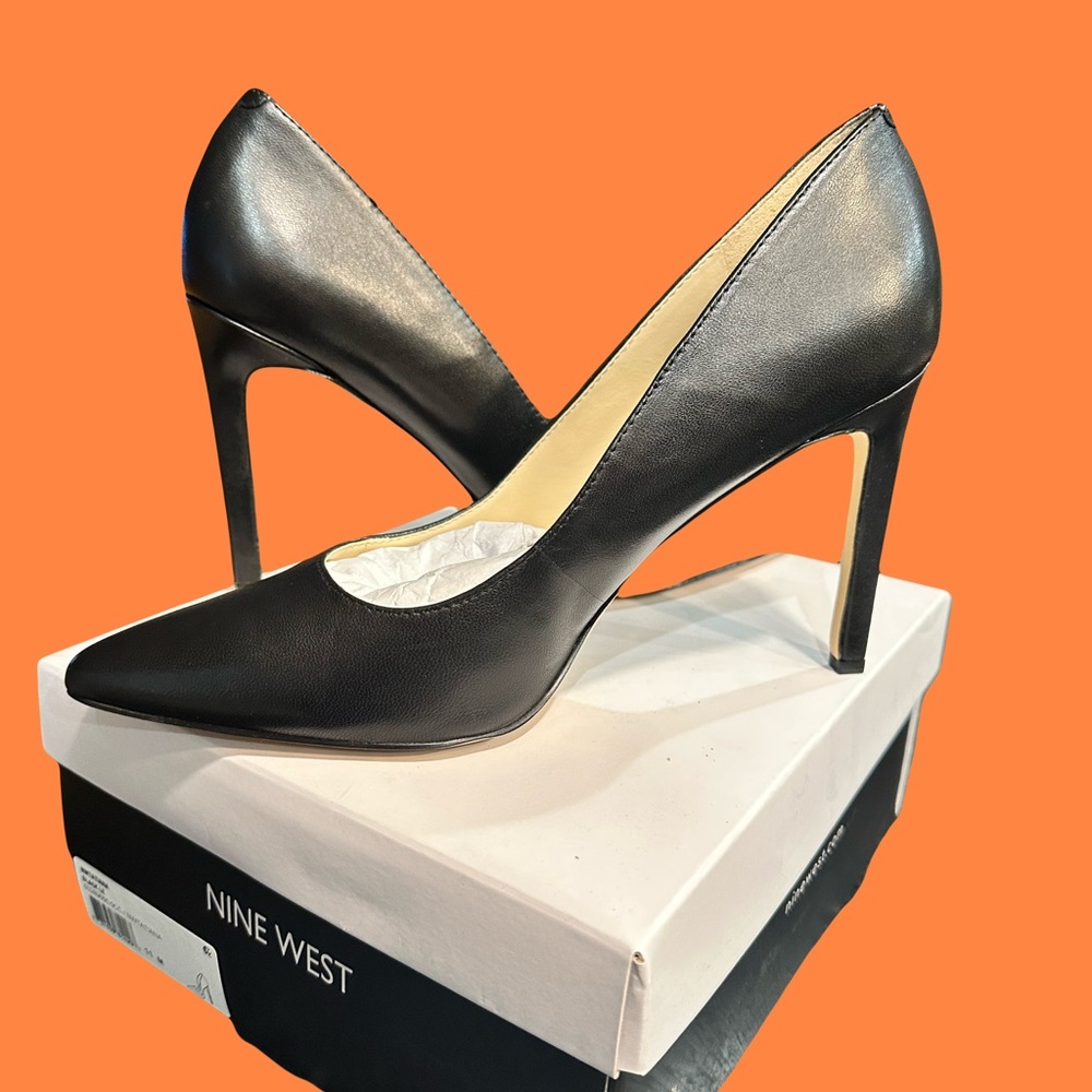 Nine West Black Women's Shoes - Picture 3 of 7